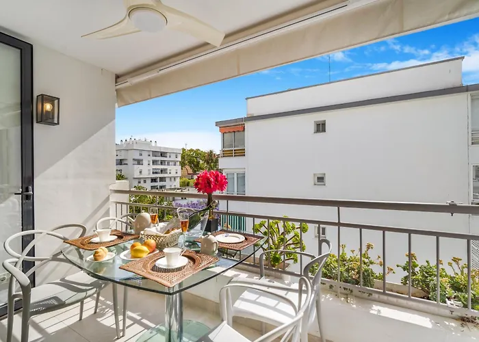 Elegant Marbella Beachside