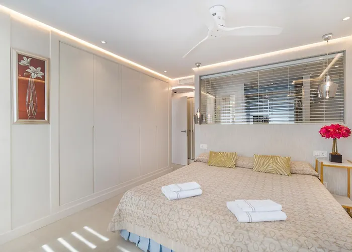 Elegant Marbella Beachside