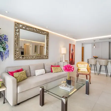 Elegant Marbella Beachside Exterior photo