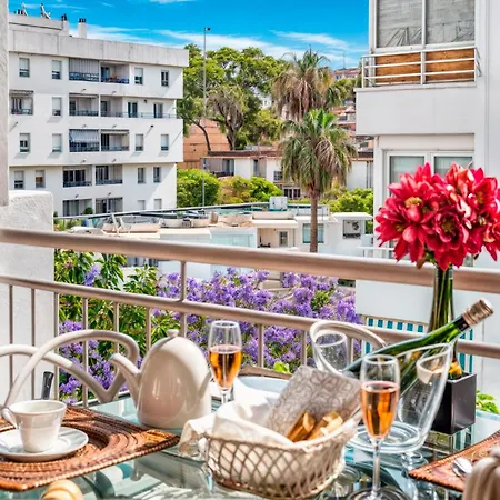 Elegant Marbella Beachside Exterior photo