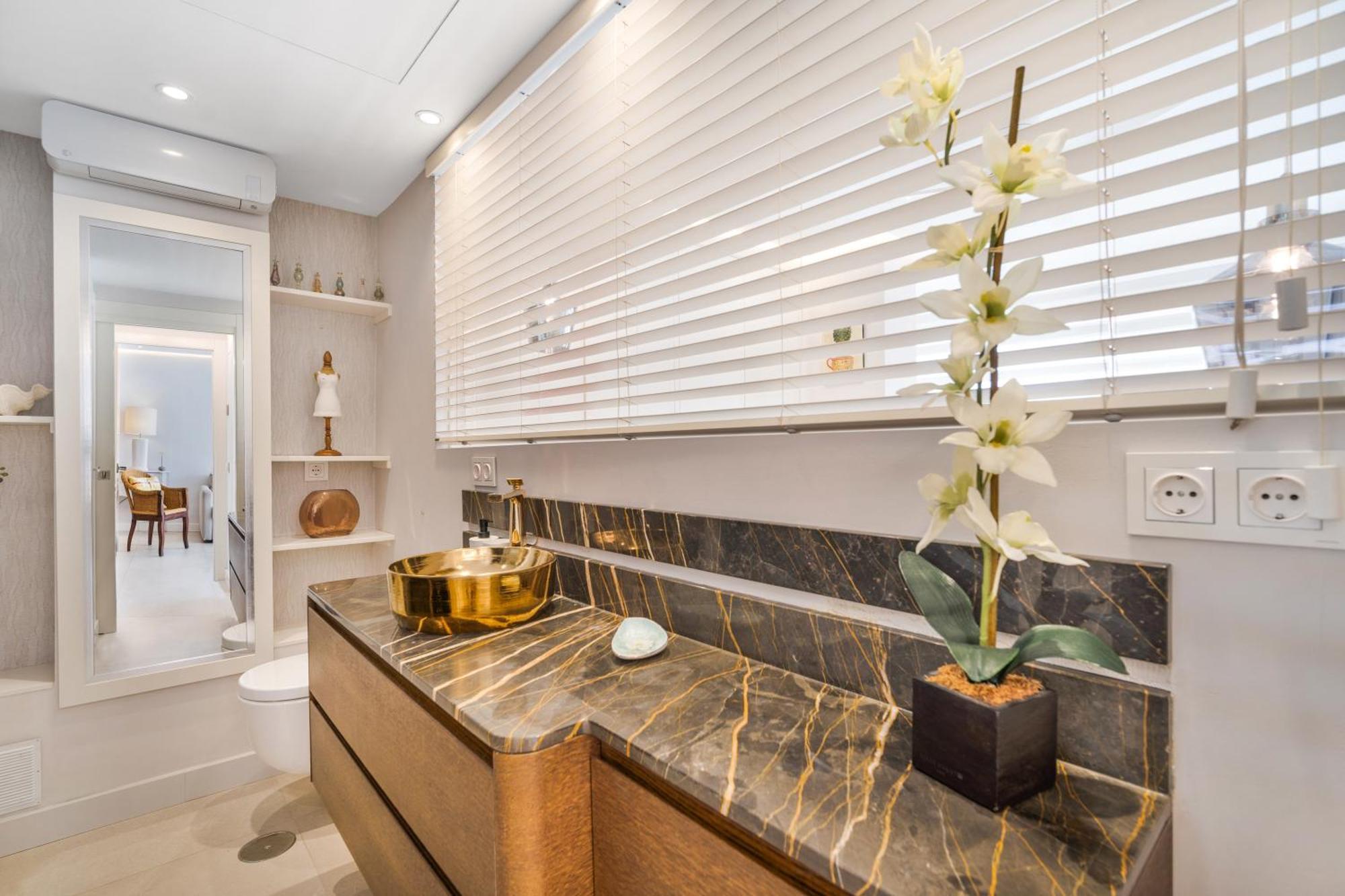 Elegant Beachside Apartamento *